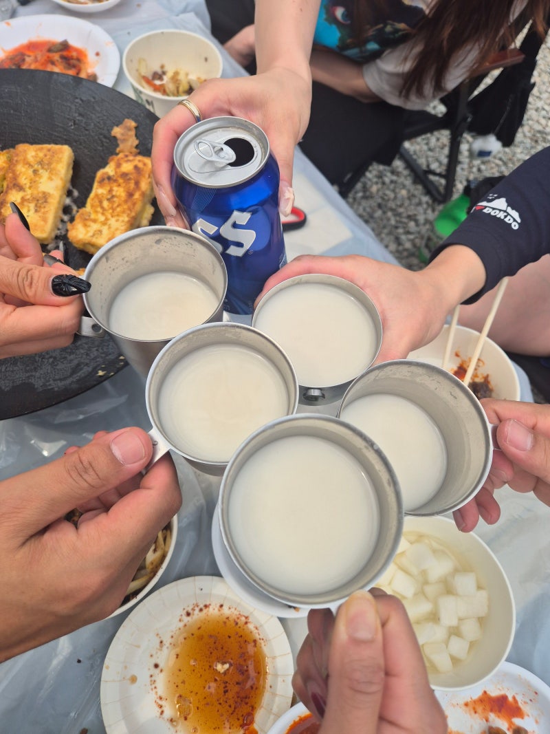 경기도 안성 비봉산 캠핑장 2일차, 먹부림 연속 그리고 솔직 시설 후기