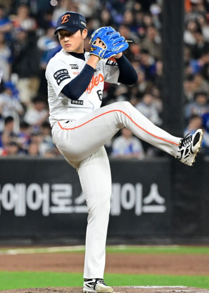   한화 이글스 강건우 선수의 파격 선발 등판과 붕괴된 마운드의 운명