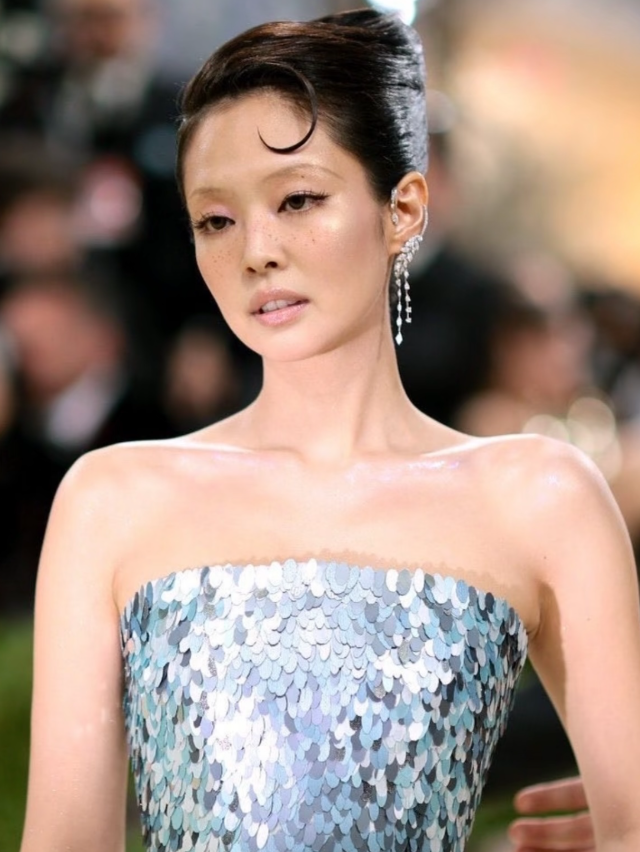  15,000개 자수 디테일? 제니가 멧 갈라에서 보여준 압도적 완성도