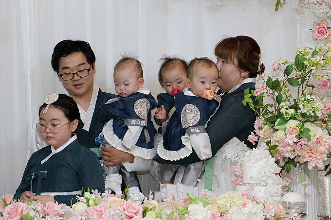이만기, 세쌍둥이 할아버지 됐다, '아침마당'서 전한 벅찬 감동!