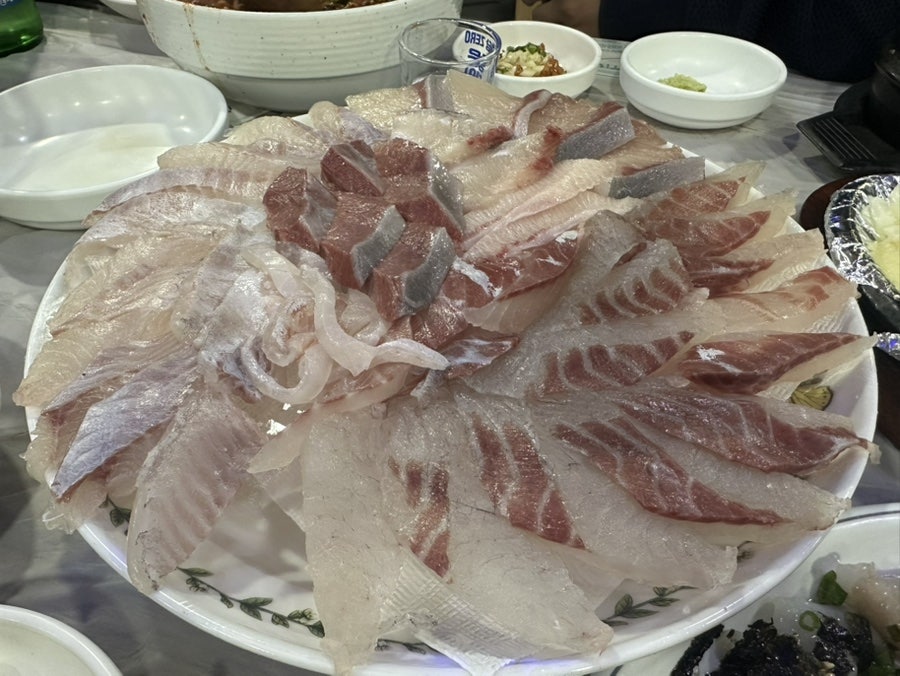 수암횟집 사진 2