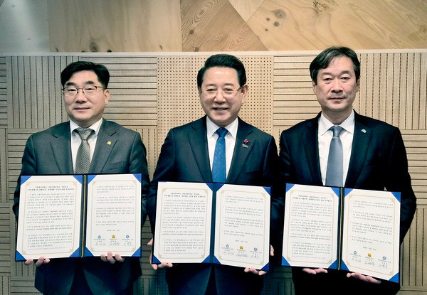<b>전남 국립의대</b> 어디에? ‘목포대 vs 순천대’ 갈등, 결국 둘 다... 