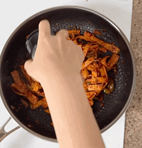매콤 어묵볶음 레시피 맛있게 매운 오뎅볶음 황금레시피