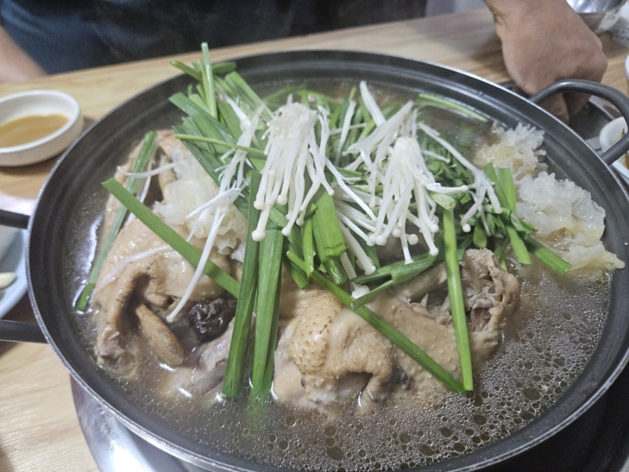 쌍굴옻닭 사진 5