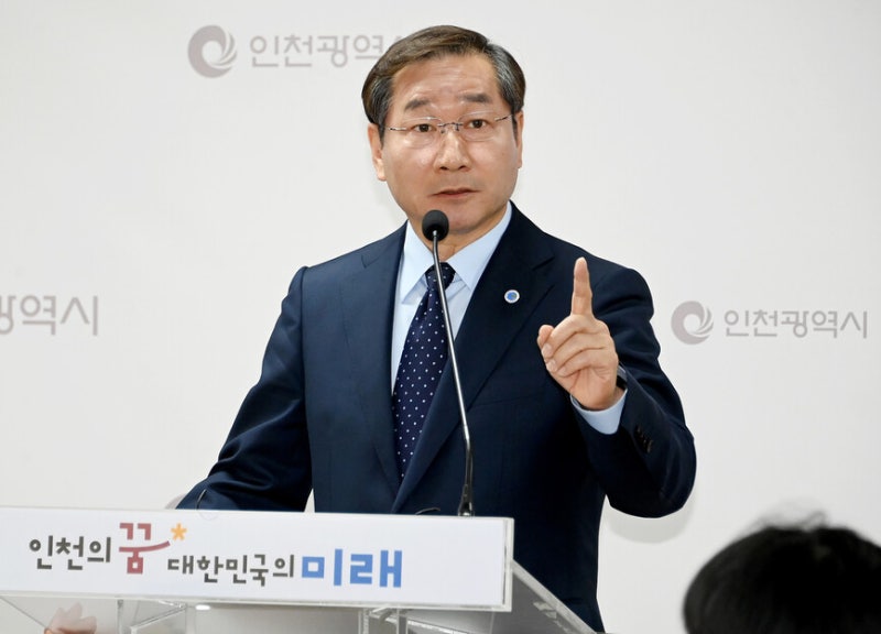 유정복 프로필 인천시장 고향 나이 와이프 부인 최은영 자녀 재산