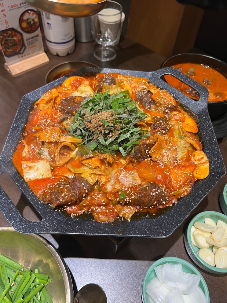 광명 가족모임은 청와옥 순대볶음 추천해요! <b>백반기행</b> 나온 밥집
