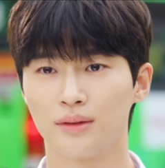 변우석 나이 34세에 다시 보이는 이유, 지금 바로 확인해보세요