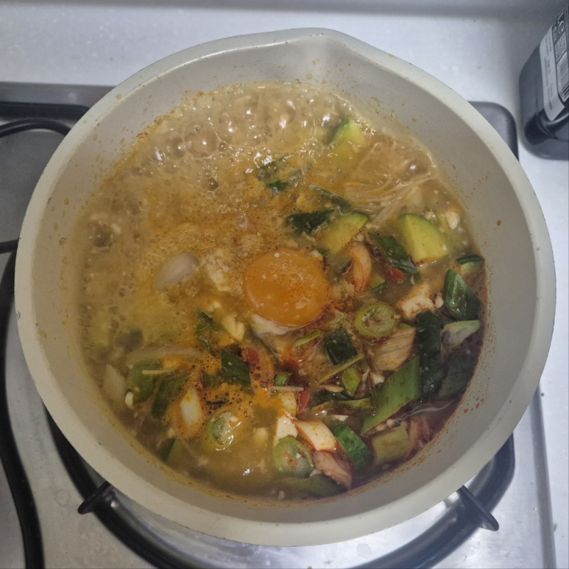 순두부찌개 만들기 ㅣ 초보도 가능한 풀무원 양념으로 얼큰하게 끓이는 법