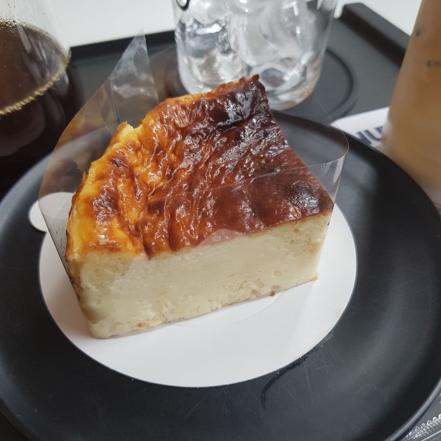 육츠 사진 6