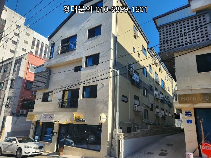  대전 서구 갈마동 월평역세권, 안정적 월세 수익 보장하는 근린주택 통건물 경매 절호의 기회! 2023-11675
