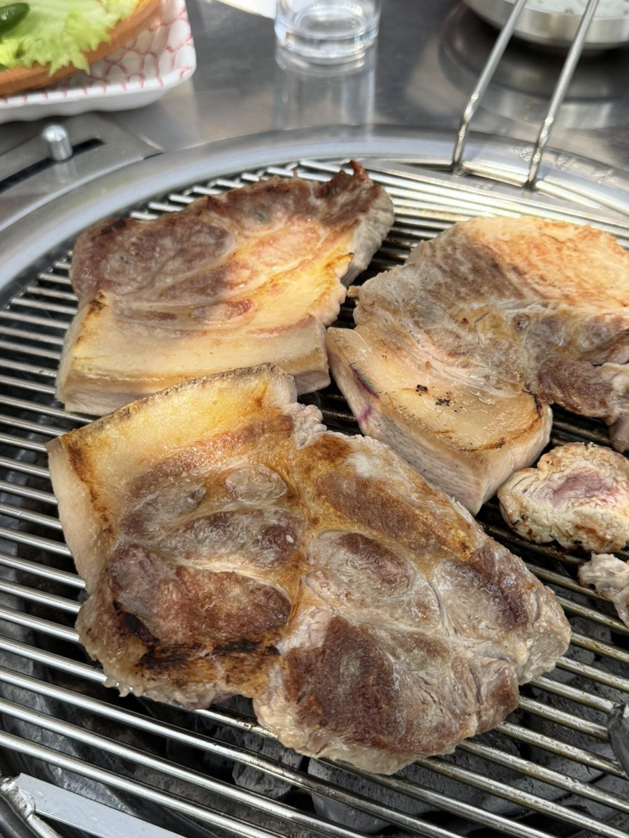 어울더울 광교산점 사진 2