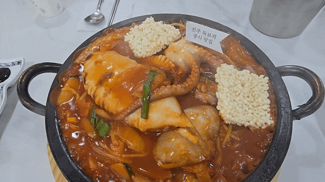  전북대 점심 맛집 독립군 : 전주 원조 돌짬뽕 맛에 반하고 온 덕진동 중국집