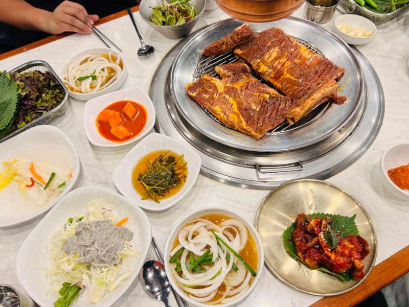 영등포시장역 돼지갈비 맛집, 흥부골 숯불돼지 왕갈비 영등포점