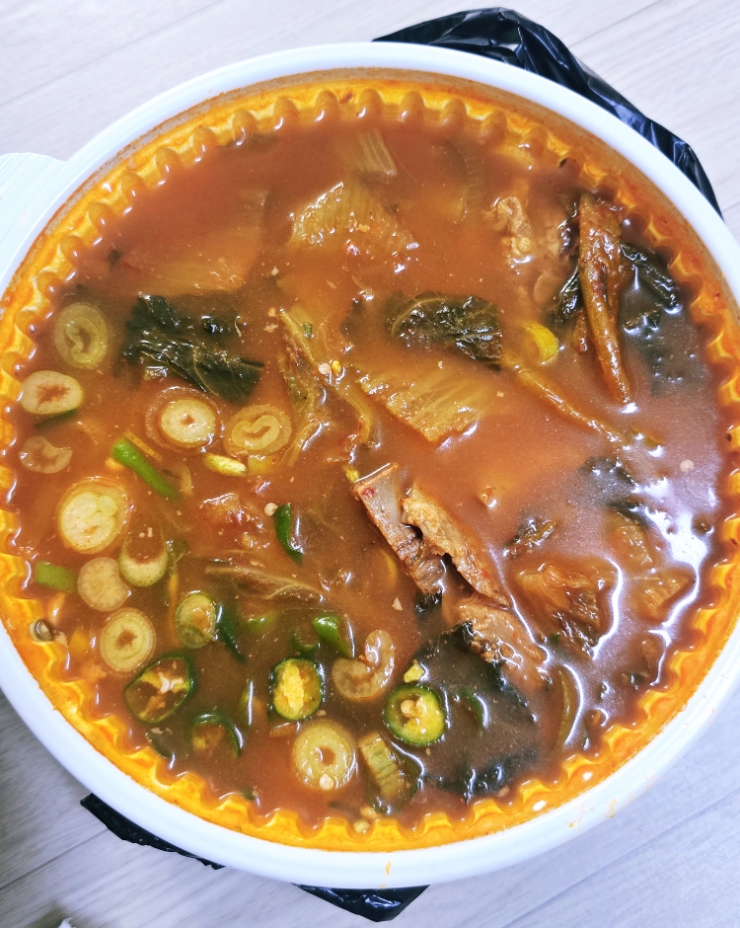 삼식이감자탕 사진 1