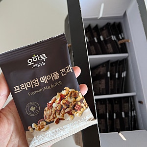 맛있는 것만 골라담은 오하루 자연가득 프리미엄 메이플 견과
