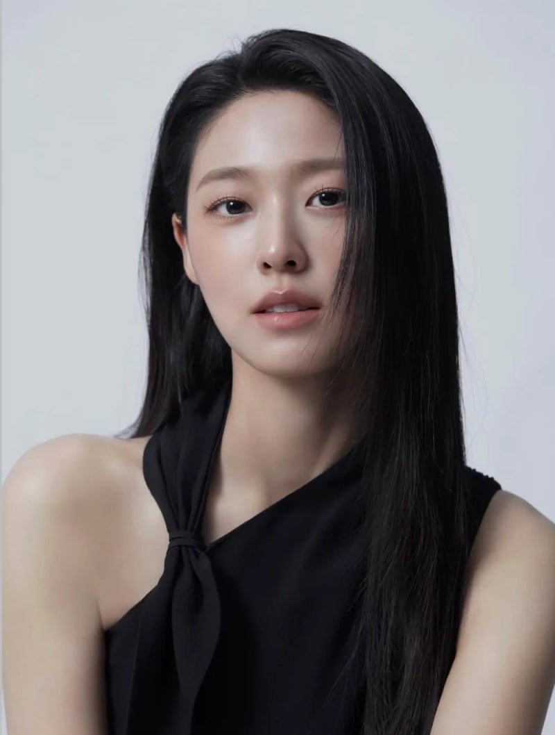 설현 나이 프로필 고향 학력 AOA 배우 활동 재산 근황 총정리