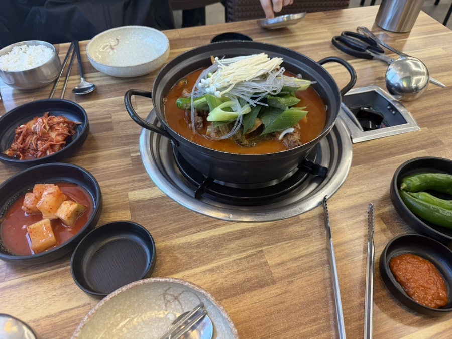 뼈에반한감자탕 사진 6