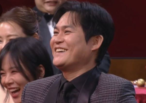 배우 김성균 와이프 김혜정, 첫사랑 재회부터 양평 전원생활까지: 웰니스 라이프의 정석