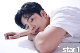 경찰관 아버지 둔 '서천의 아들' 박민수, 억대 수입설과 과거 논란의 진실은? (프로필/집안/근....
