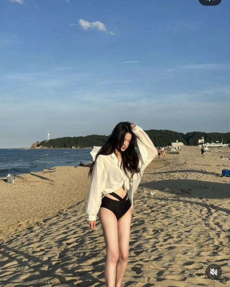 비키니보다 더 눈길 간 건??, 김태희 치어리더
