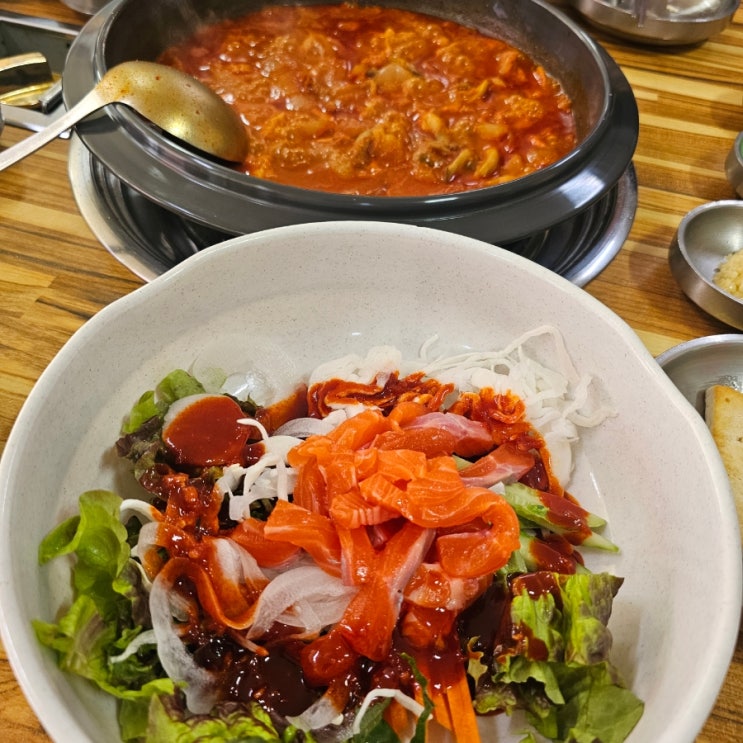 항아리짜글이송어비빔회 ｜청주짜글이 맛집 율량동밥집 추천