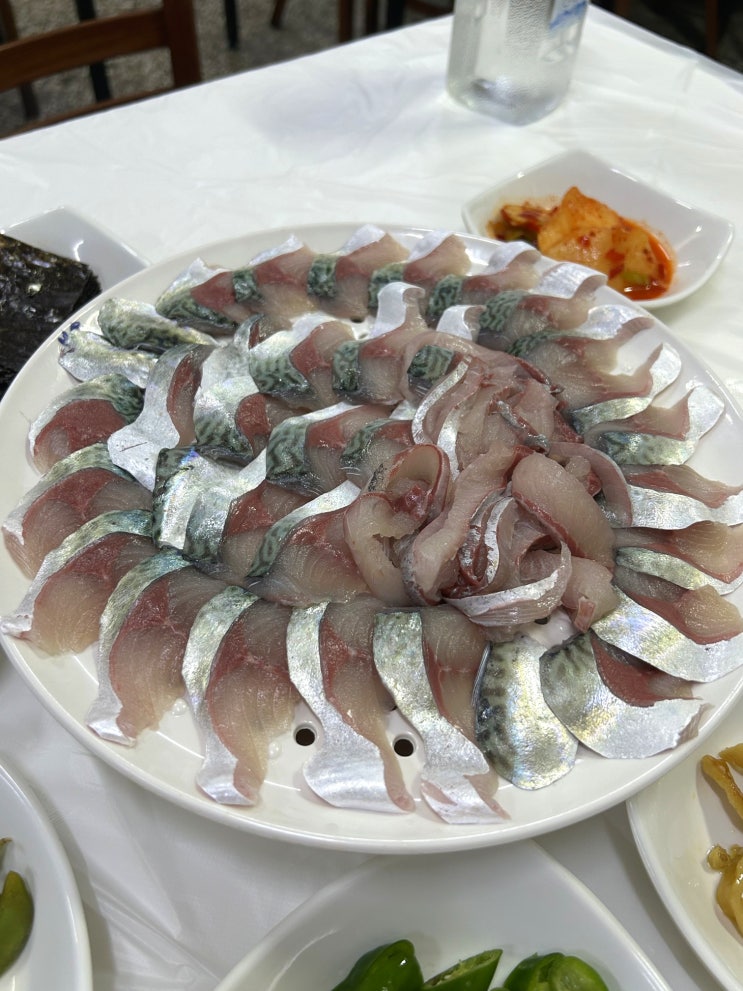   통영 횟집 추천 연화고등어와전갱이 후기 (고등어회 현지인 맛집)
