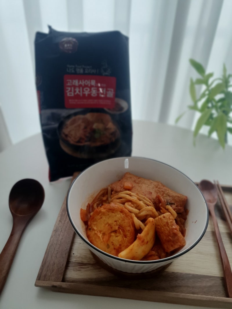 마켓컬리 추천 고래사어묵 김치우동전골 밀키트 존맛탱