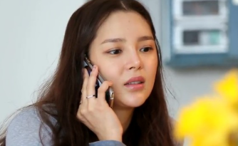 '싱글맘' 박시연의 조용한 근황, 출산 후 잃어버린 몸 탄력을 되찾은....