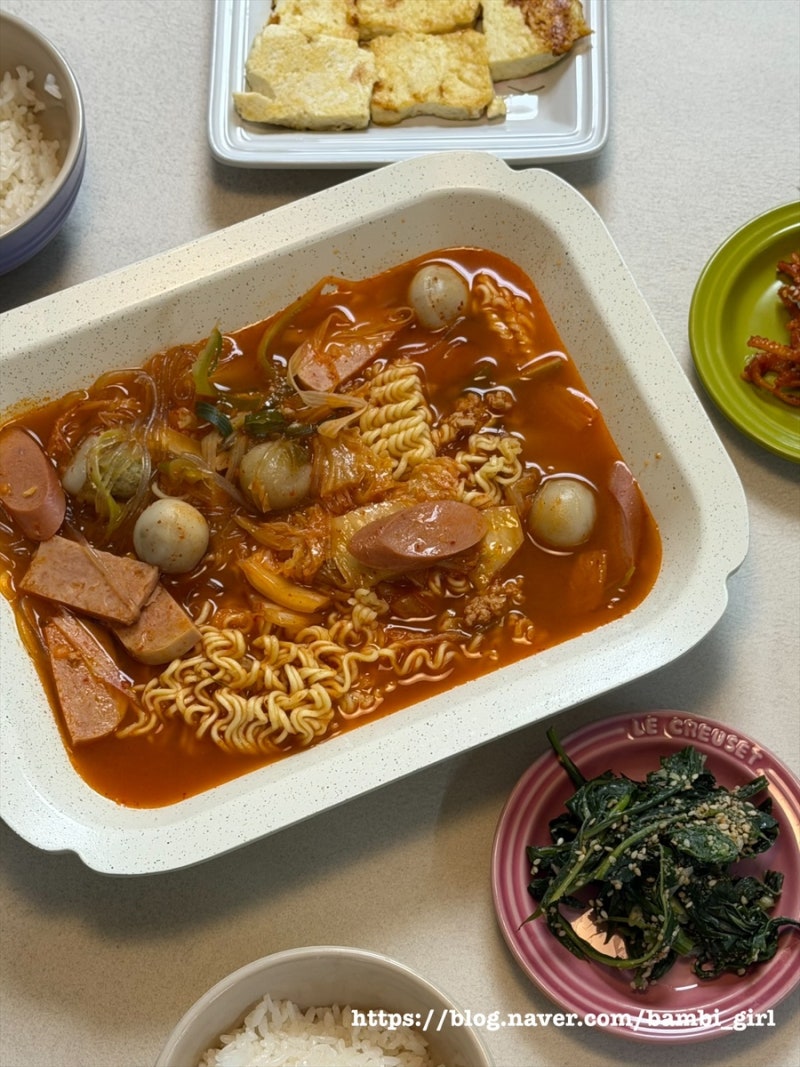 밀키트 추천 집에서 만나 본 부대찌개 맛집 오뎅식당 레시피