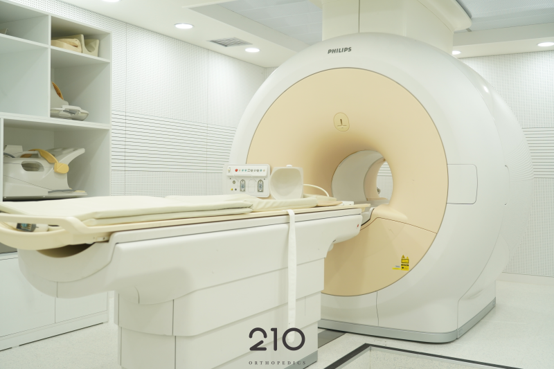[목동정형외과] 무릎 MRI 고민된다면? 증상부터 보험까지