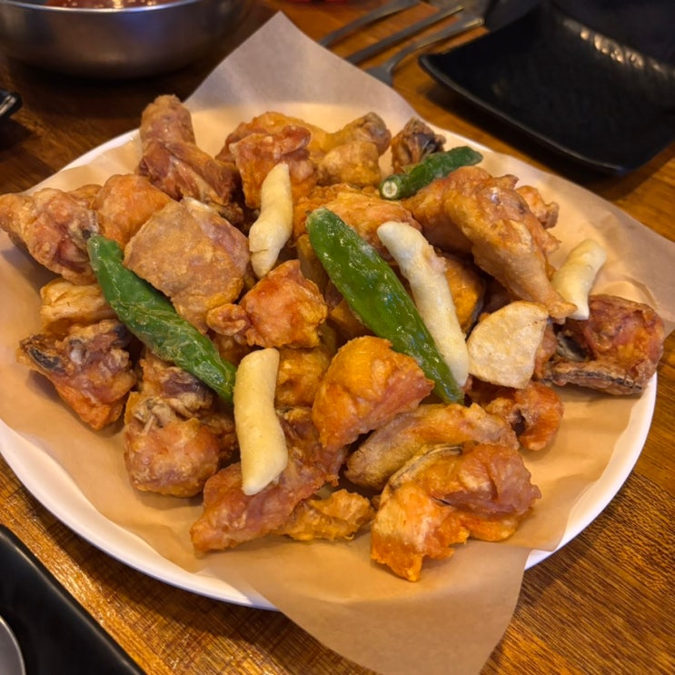  약수역치킨 맛집 더치킨앤펍 치맥 하기 좋은 곳