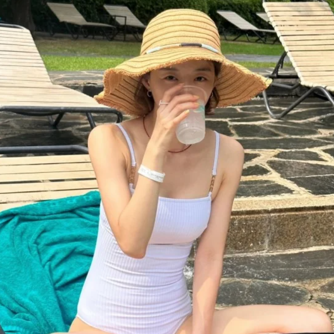12년 만의 빛나는 이름, 장희진! 재혼남 선호 발언과 완벽 몸매 비결은?