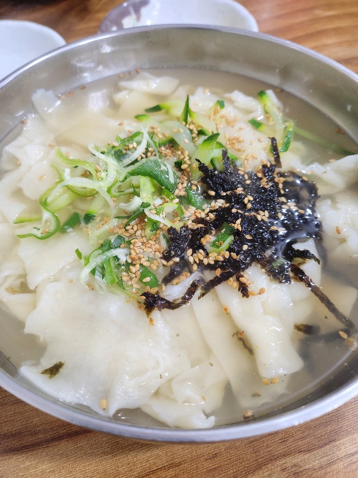 서진섭돼지국밥 사진 3