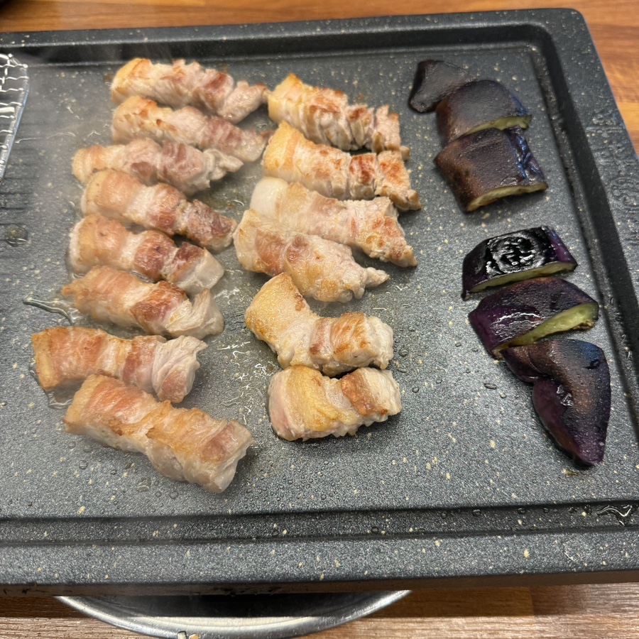 뚱삼겹 군포부곡점 사진 2