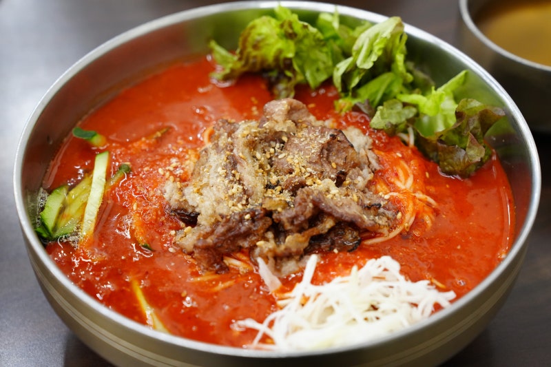 부산서면삼정타워맛집 차돌박이비빔국수 다옴 서면삼정타워점