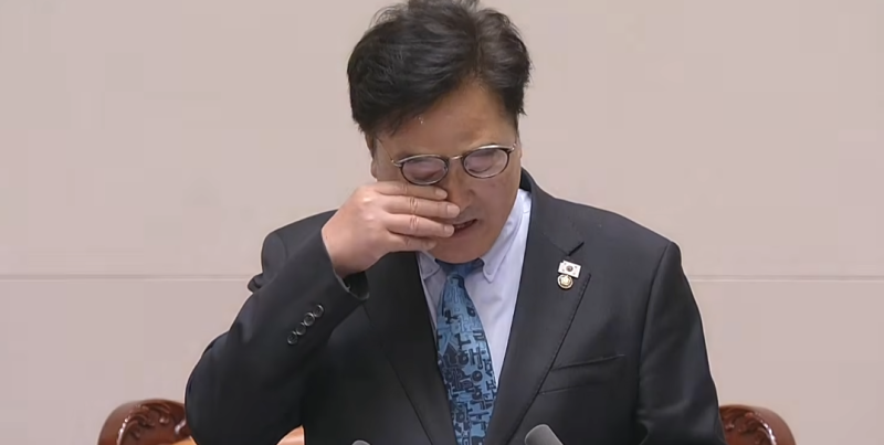 눈물 훔친 우원식 국회의장 "개헌안 상정 거부" 선언! 6·3 지방선거 동시 개....