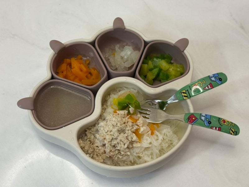 11개월 아기 닭고기 잔치국수 레시피(돌아기 쌀국수 추천 / 채수내기/소분냉동)