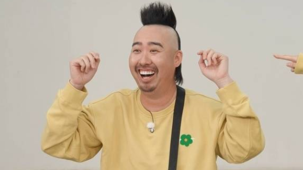 유희관 “잔디머리로 쟁반 맞는 건 처음”…유재석과 몸싸움 직전까지 간 제기차기 대결 ('....