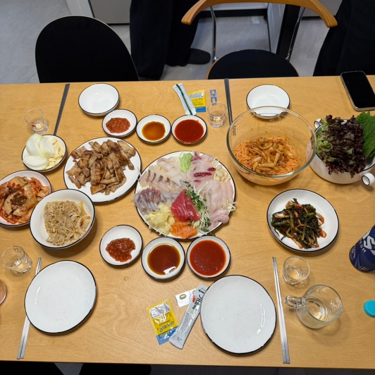  [일상] 일터져서 무한 외근하는 일상 여의도 한식뷔페 처돌이 흑석동 집들이 연휴내내 술마신 일상