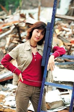 손 한 번 못 잡고 10년 버티기? 소속사 대표 남편과 맺은 1998년 약속을 지킨 여배우의 정체는?