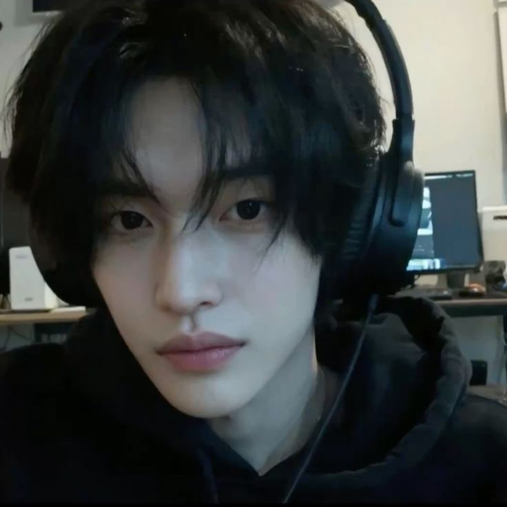 RIIZE Wonbin's Saju Traits: Appears Cold, But Secretly Affectionate
