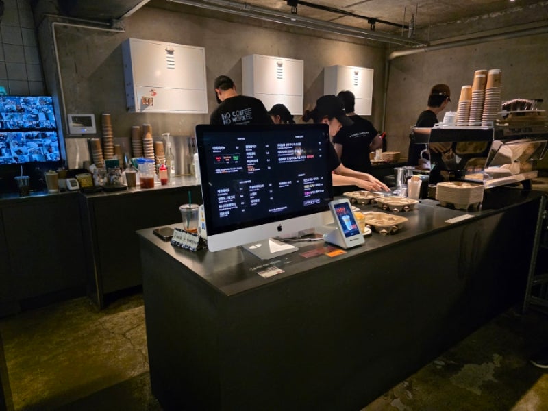 [행궁동 카페] 향긋한 커피에 취한다!? 정지영커피 행궁점