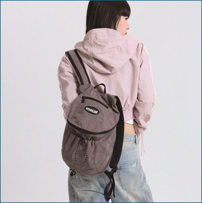 마크니 블레이저 백팩의 다양한 매력
