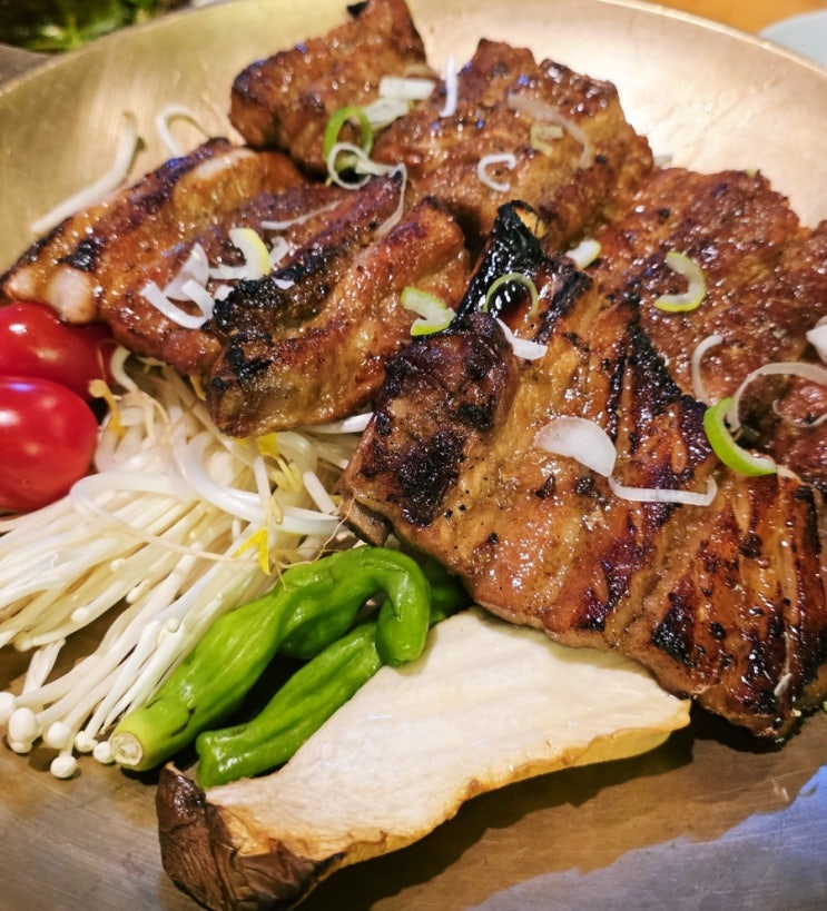  [양산]가족외식은 숯향 가득한 돼지갈비를 맛볼 수 있는 양산 호포 맛집 '아숲갈비 호포본점'