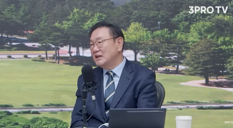 "코스닥을 나스닥처럼" — 김태년 의원이 말하는 코스닥 개혁, 반도체 칩스법, 그리고 일하는....