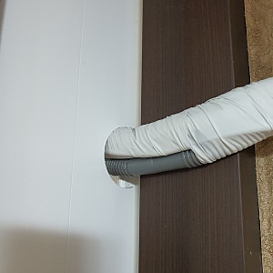 천안 에어컨보조샤시 시공전문 창대시스템 청당동 코오롱하늘채아파트 작은방 벽걸이에어....