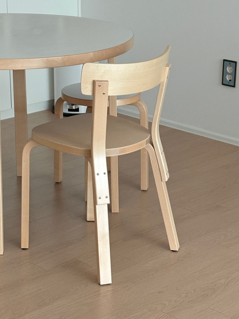 아르텍 체어 69 버치 후기 • Artek Chair 69 Birch | 아르텍 66체어 비교