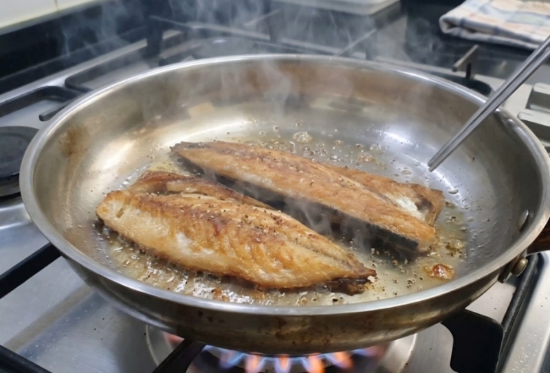 스테인리스 팬 사용법, 음식 안 눌러붙는 코팅 방법 생선 고기 맛나게 굽기초보도 실패 없이