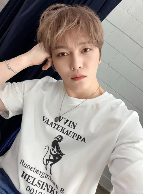 김재중 프로필 나이 학력 고향 사건사고 재산 가족관계 친부 연락