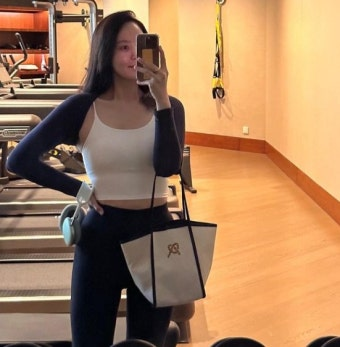 “함께해줘서 감사해요” 박지윤, 팬들 향한 진심 전했다...잔잔한 근황에 시선 모인 이유